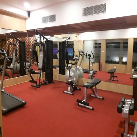 Legend Sarovar Portico Baddi Εξωτερικό φωτογραφία
